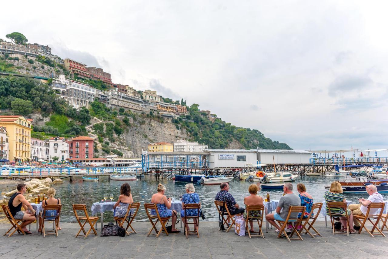 Caruso Sea View Otel Sorrento Dış mekan fotoğraf